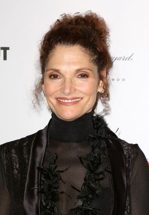 Mary Elizabeth Mastrantonio @ BroadwayWorld Mary Elizabeth Mastrantonio Photo