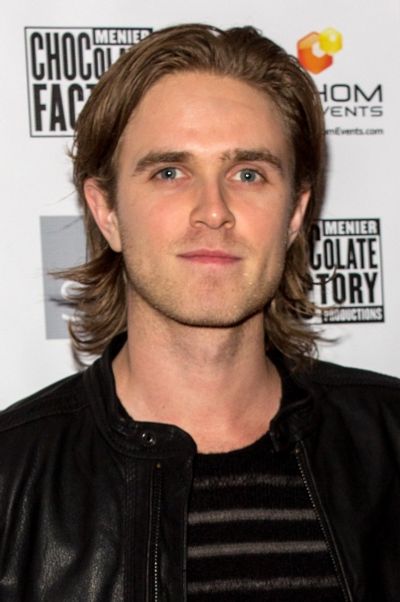 Kyle Riabko Photo