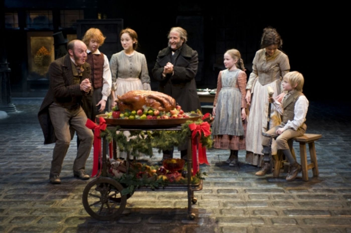 Photo Flash: First Look at J.C. Cutler, Bob Davis and More in Guthrie's A CHRISTMAS CAROL  Image