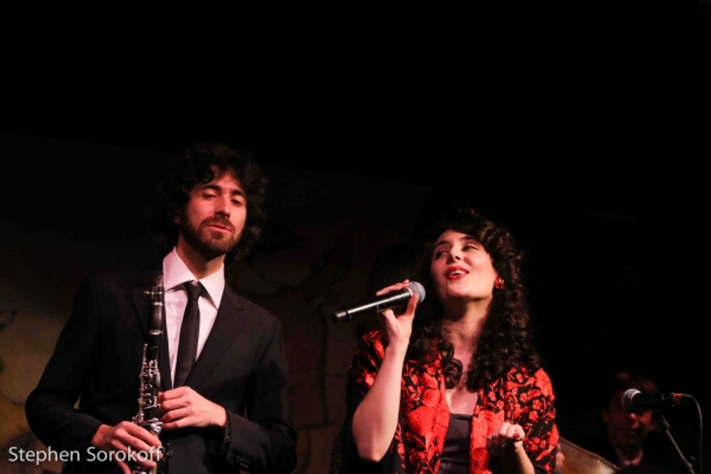 Photo Coverage: Tatiana Eva-Marie and Avalon Jazz Band Play Cafe Carlyle Late Night  Image