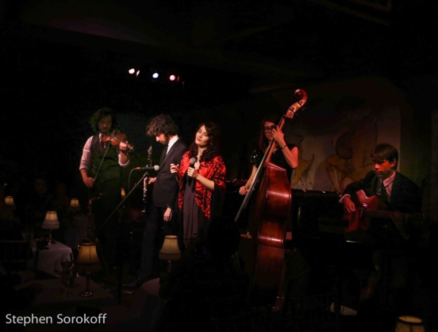 Photo Coverage: Tatiana Eva-Marie and Avalon Jazz Band Play Cafe Carlyle Late Night  Image