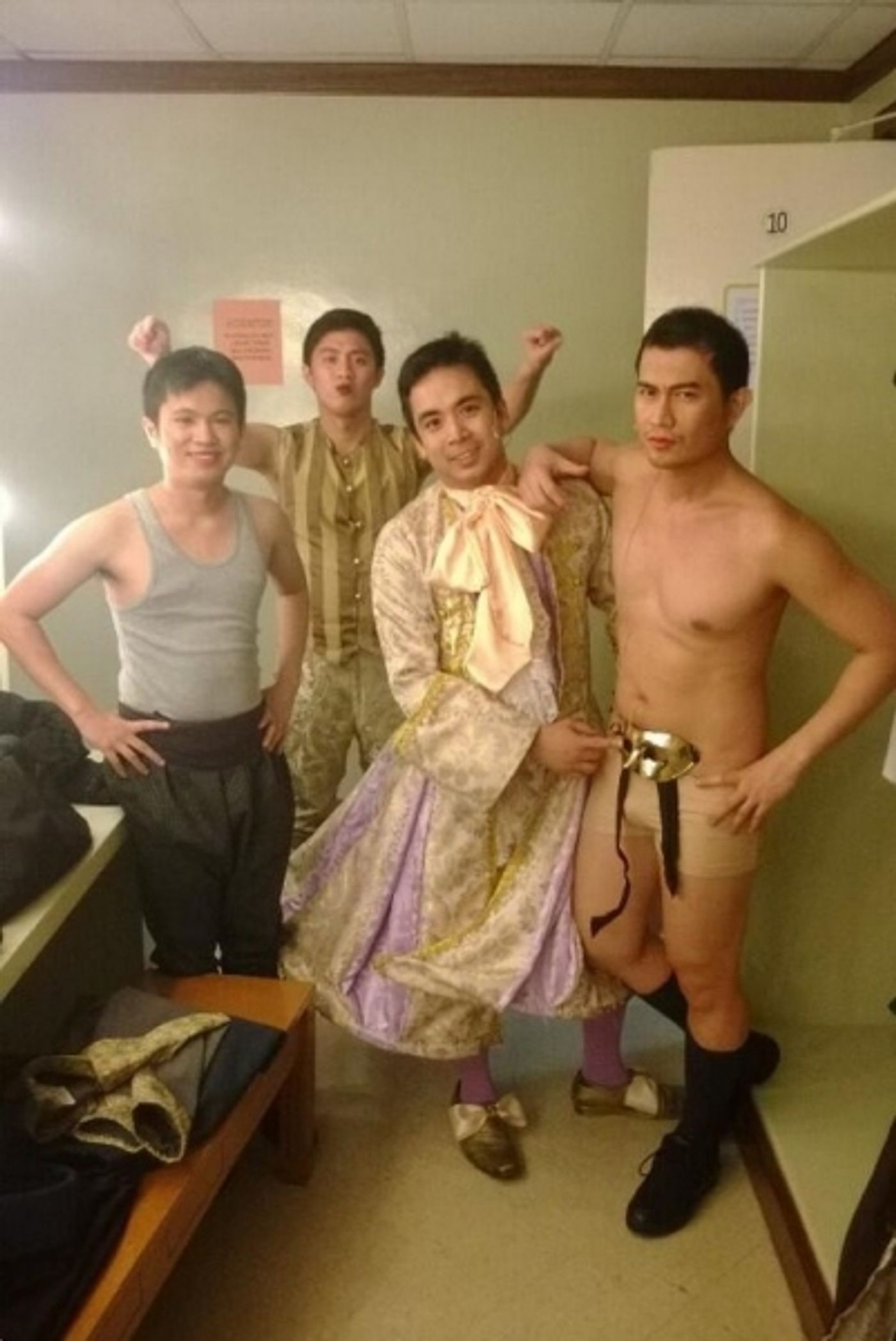 Photo Flash: Saturday Intermission Pics - Oct 19 - Last SIPs - BLUEBIRD OF HAPPINESS in Manila, JUNGLE BOOK and More!  Image