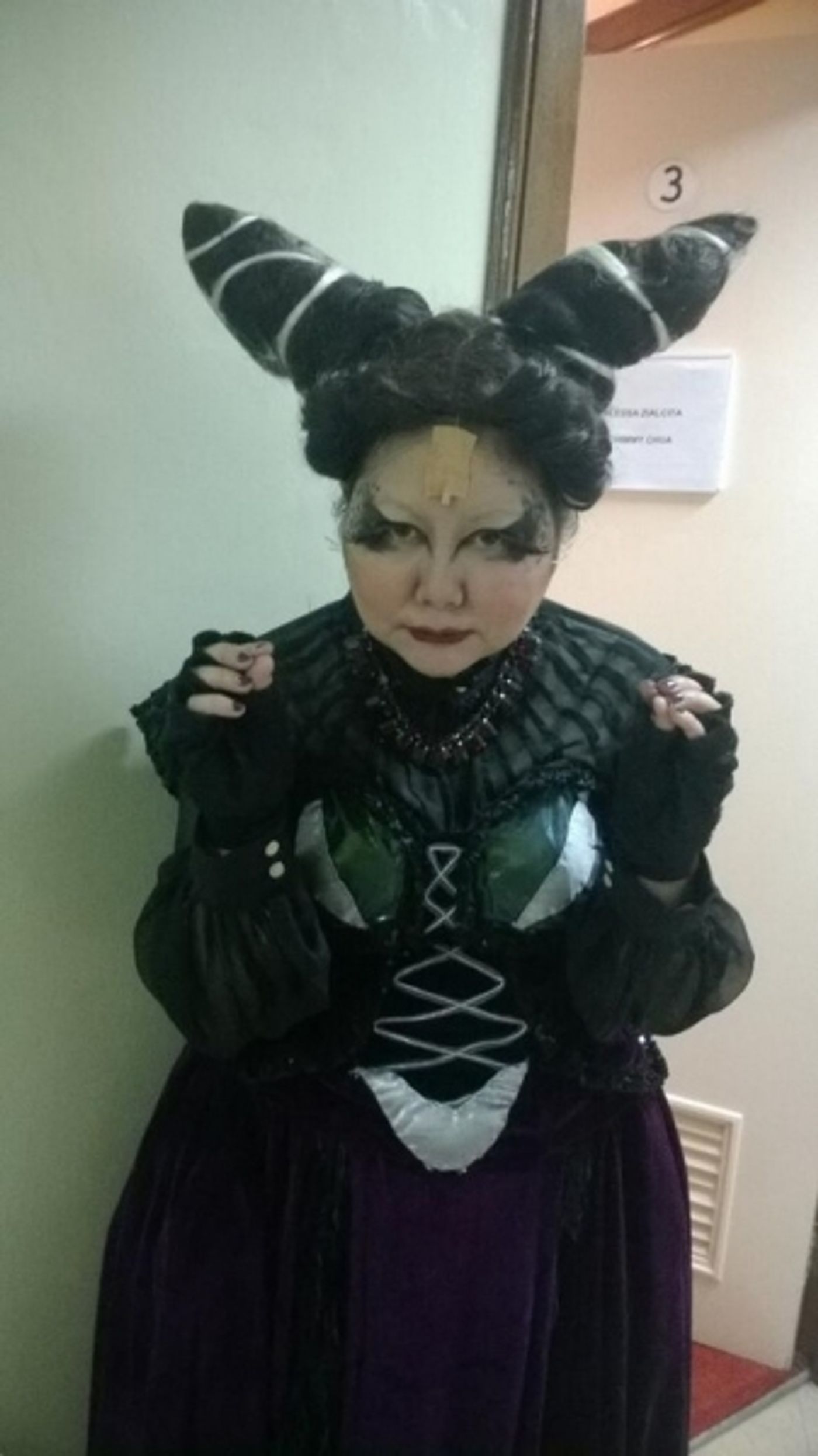 Photo Flash: Saturday Intermission Pics - Oct 19 - Last SIPs - BLUEBIRD OF HAPPINESS in Manila, JUNGLE BOOK and More!  Image