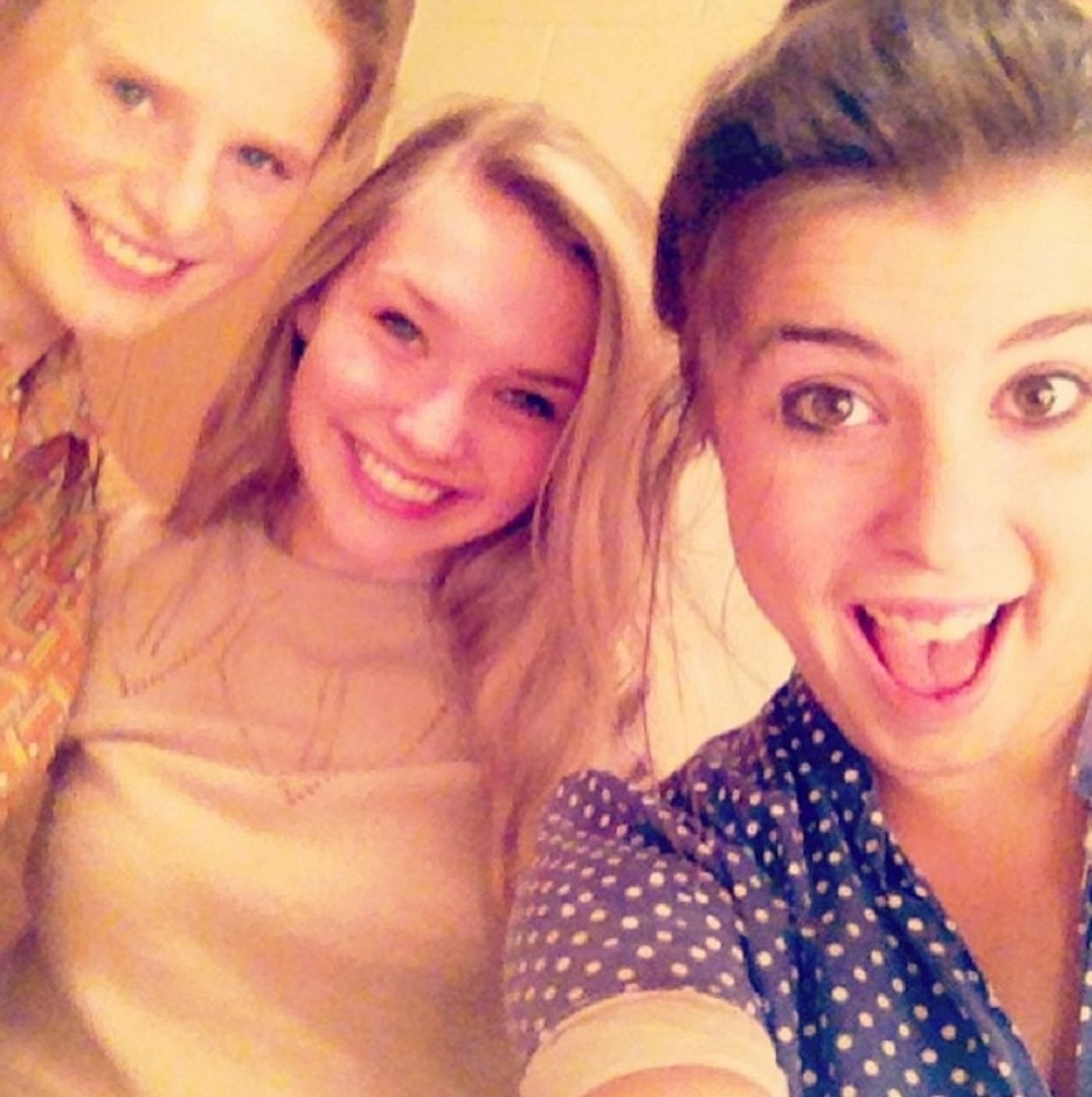 Photo Flash:  Saturday Intermission Pics - Oct 19 - Part 2 - CINDERELLA's Laura Osnes Settles into Fall; Plus PIPPIN, NEWSIES & More!  Image