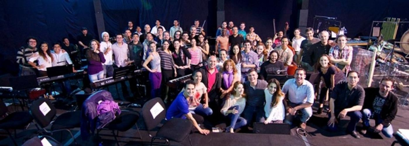 Photo Flash: First Look at WICKED Mexico  Image