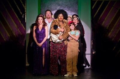 Michele Ragusa, John Treacy Egan, Charity Dawson, Haven Burton, Jonah Verdon and Jenn Photo