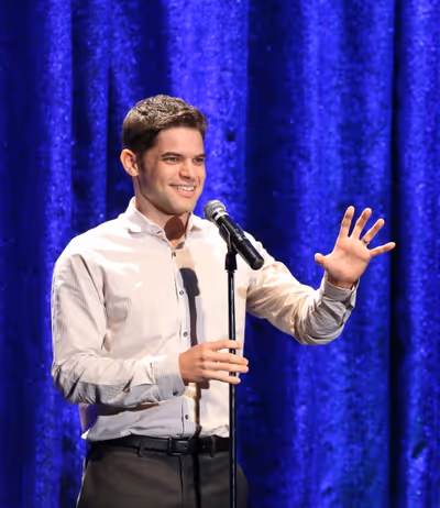 Jeremy Jordan  Photo