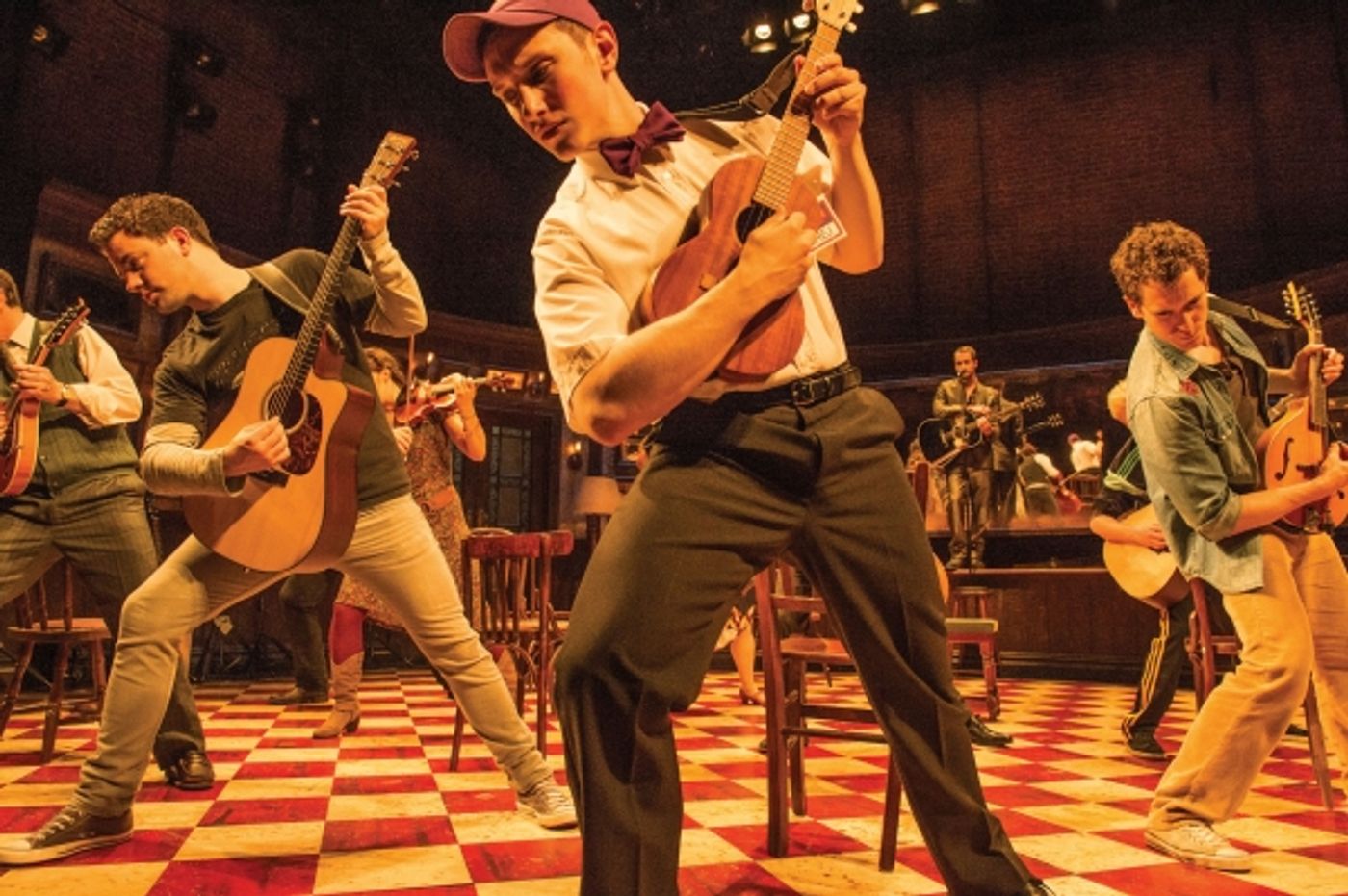 Photo Flash: First Look at Declan Bennett, Zrinka Cvitesic and More in West End's ONCE  Image