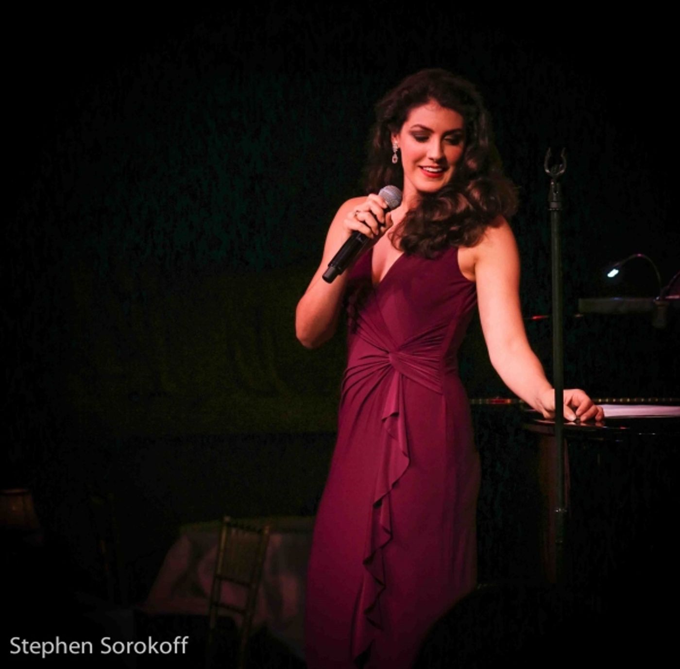 Photo Coverage: Jennifer Sheehan Brings YOU MADE ME LOVE YOU to Cafe Carlyle  Image