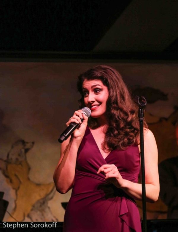 Jennifer Sheehan Photo