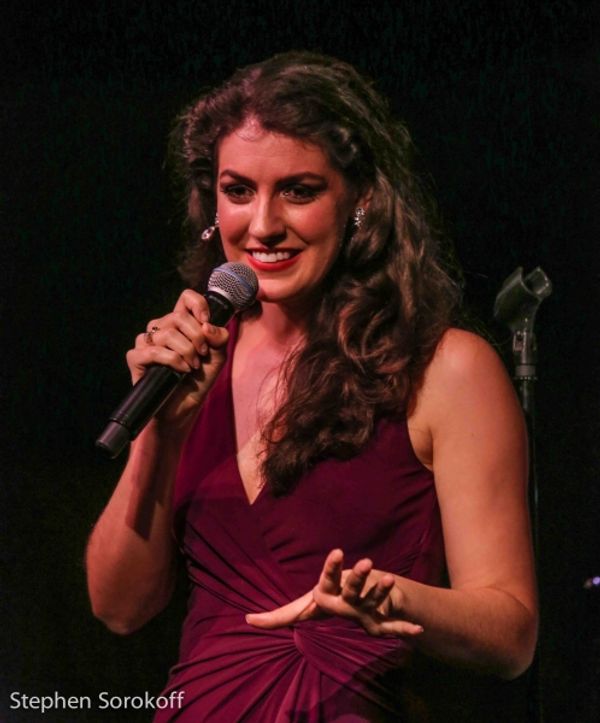 Jennifer Sheehan Photo