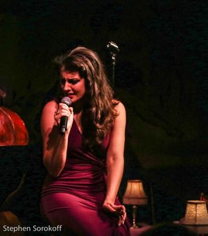 Jennifer Sheehan Photo