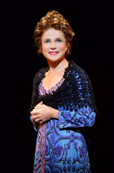 Tovah Feldshuh Photo
