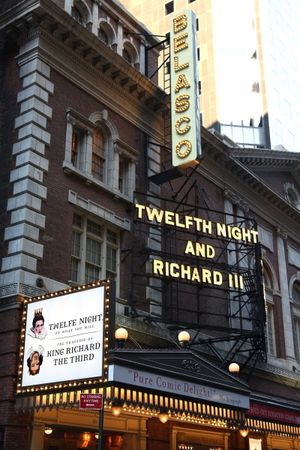 Theatre Marquee: ''Twelfth Night and Richard III'' starring Mark Rylance  Photo