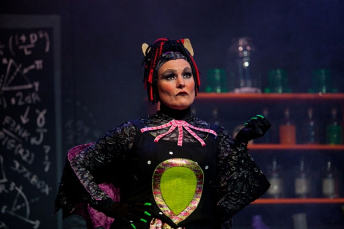 Shelley Marsh Poggio as the Hampire at 