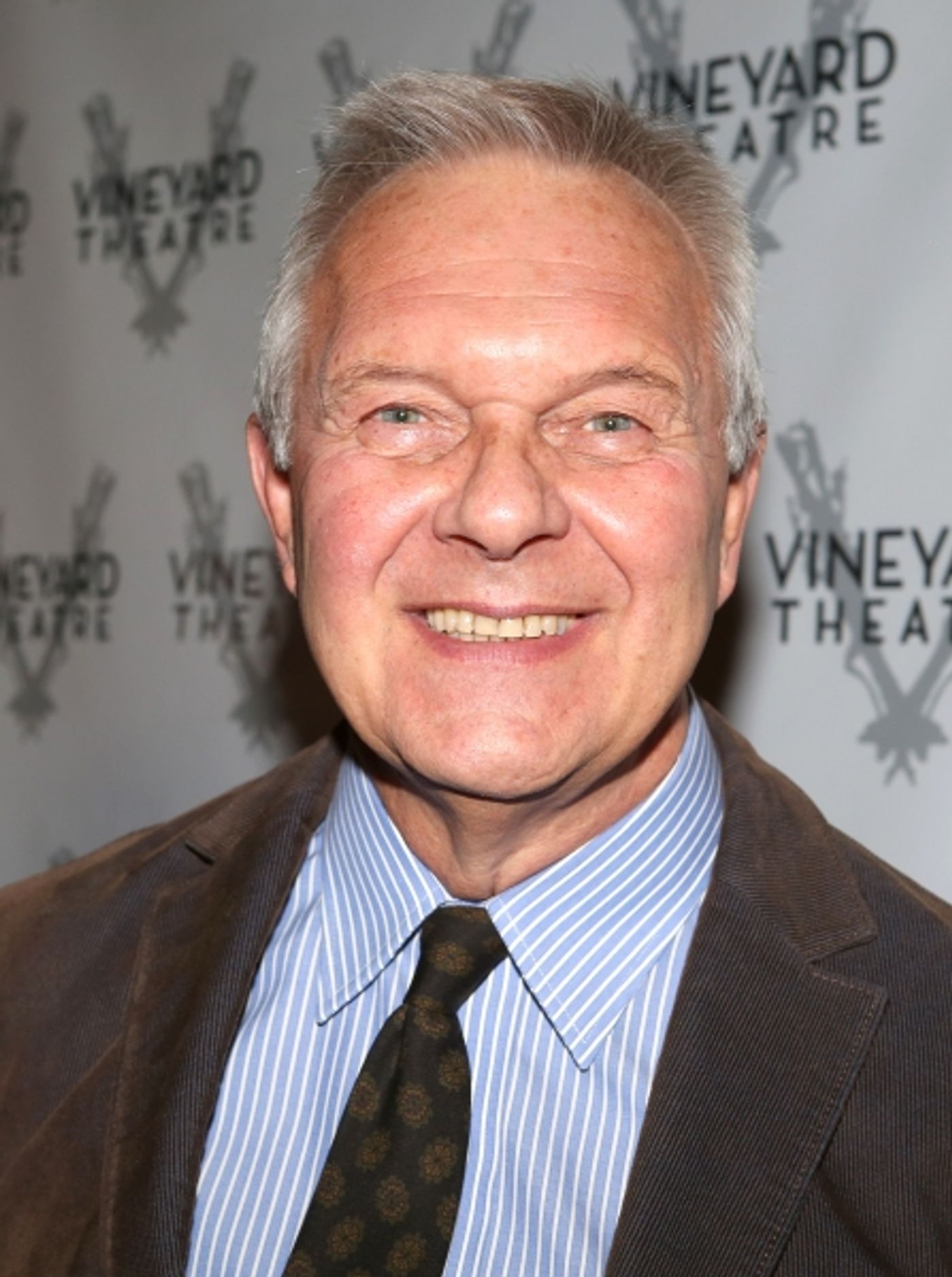 Photo Coverage: On the Red Carpet at THE LANDING Opening Night  Image