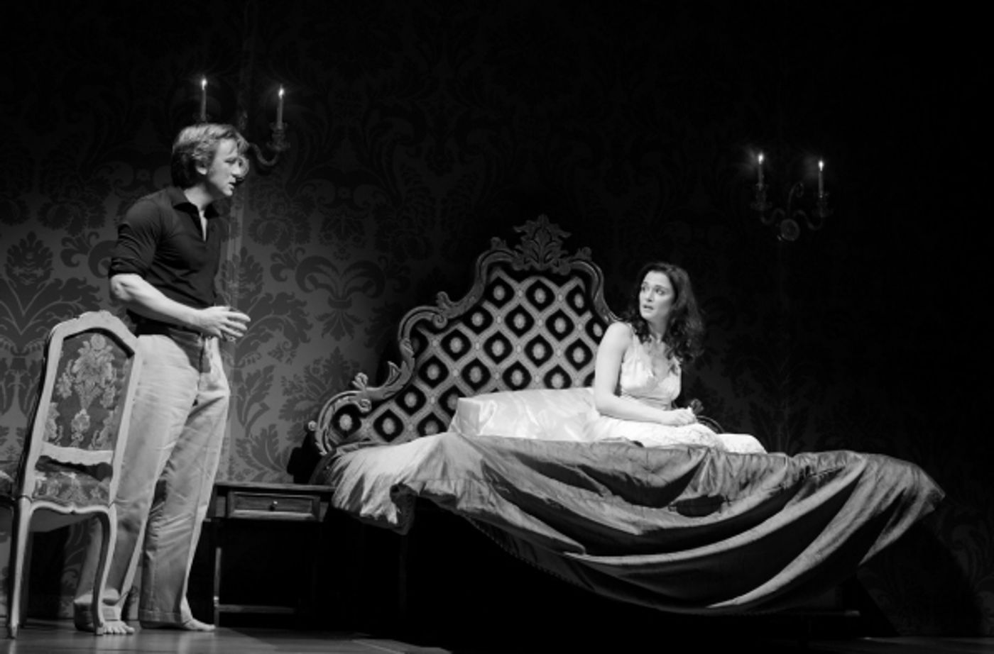 Photo Flash: First Look at Daniel Craig, Rachel Weisz and Rafe Spall in BETRAYAL on Broadway!  Image