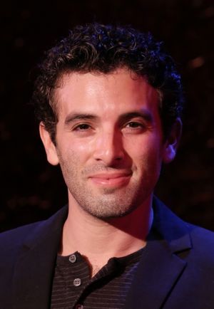 Jarrod Spector Photo