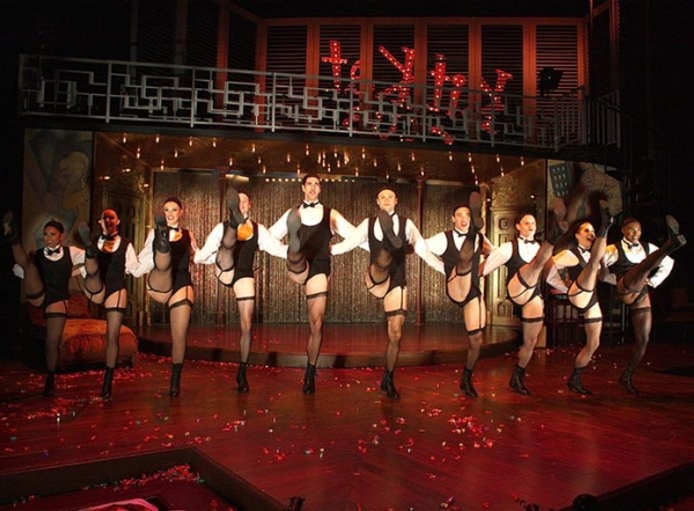 Photo Flash: First Look at Nathan Lee Graham, Hunter Ryan Herdlicka & More in CABARET at the Cincinnati Playhouse Image