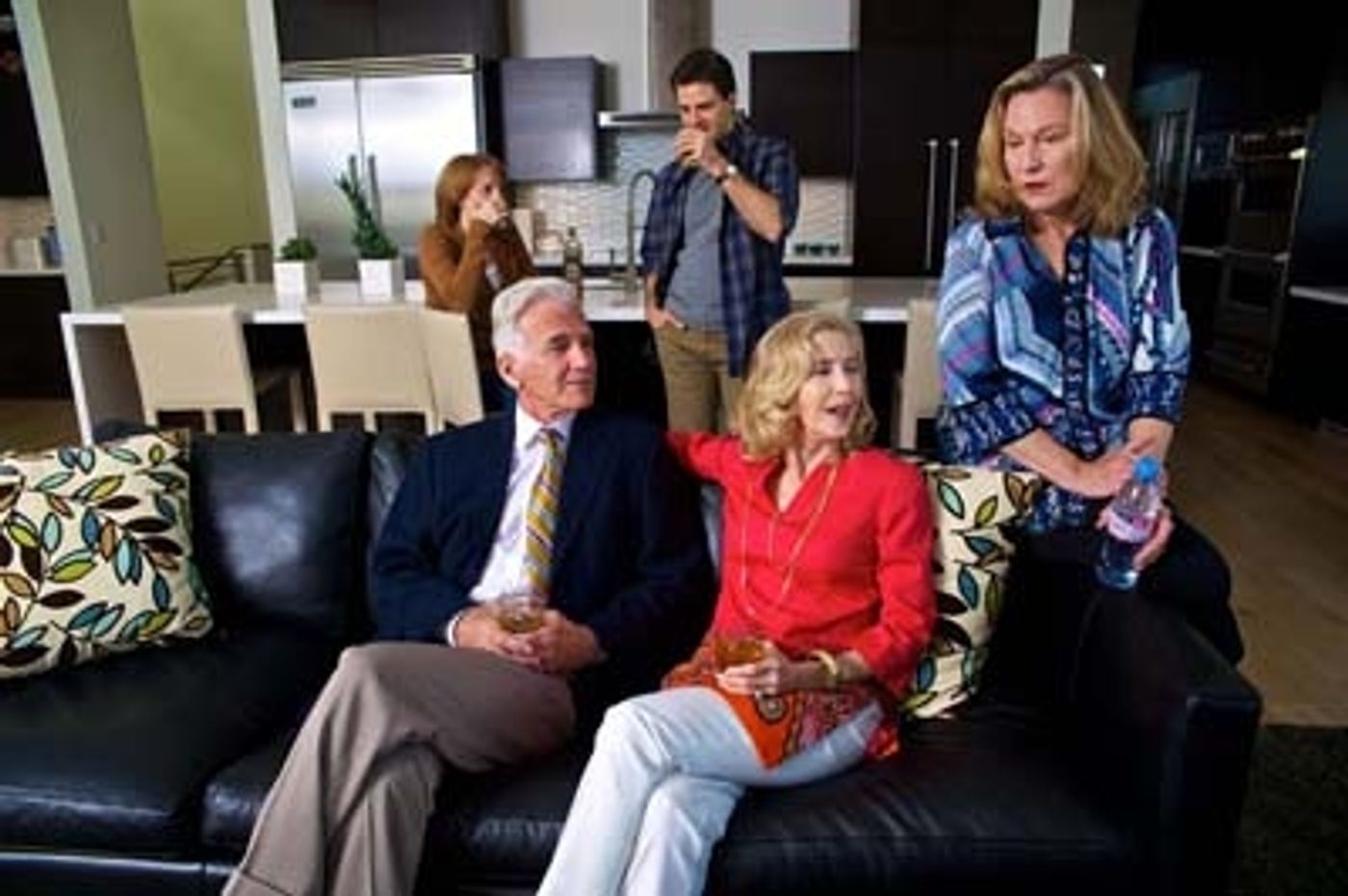 Photo Flash: First Look at Joyce Cohen, Nancy Lemenager and More in PTC's OTHER DESERT CITIES  Image