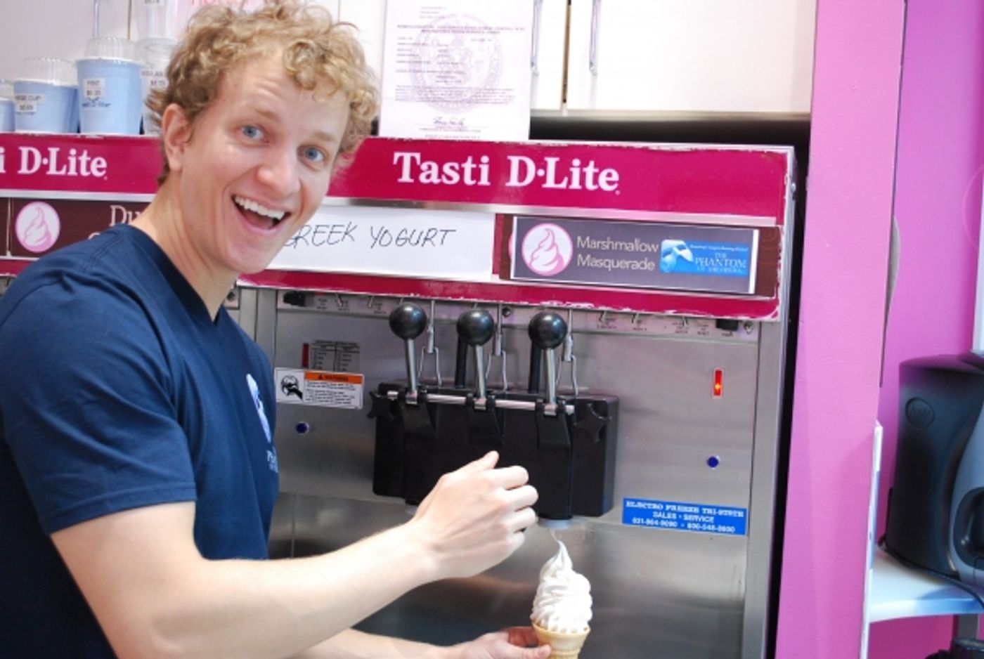 Photo Flash: Mary Michael Patterson and Jeremy Hays Try Tasti D-Lite's PHANTOM-Inspired 'Marshmallow Masquerade'  Image