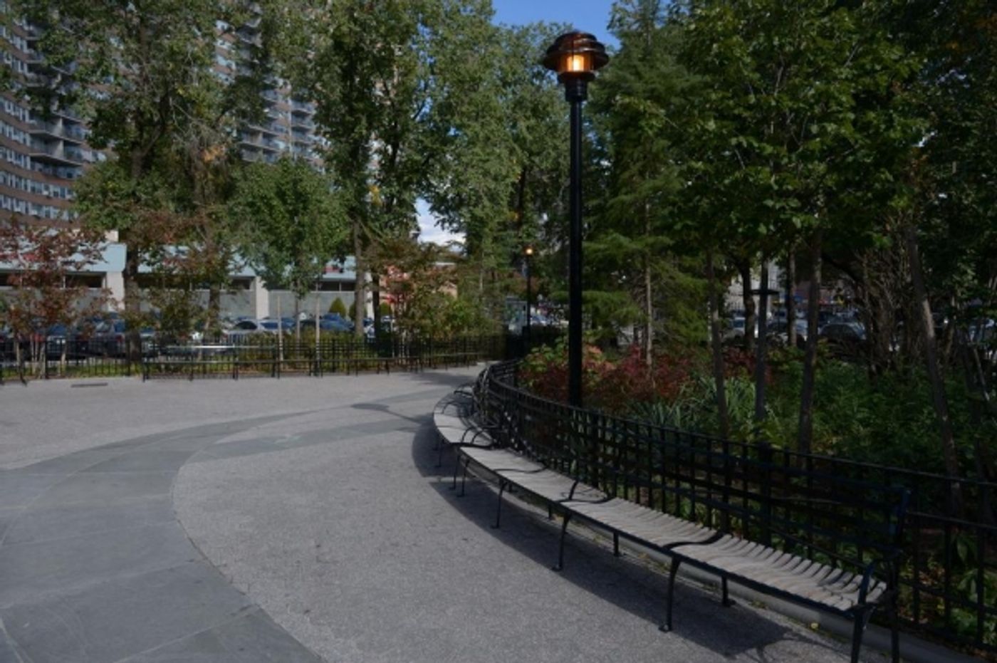 Photo Flash: NYC Parks Cuts Ribbon on Restoration of James Madison Plaza Image