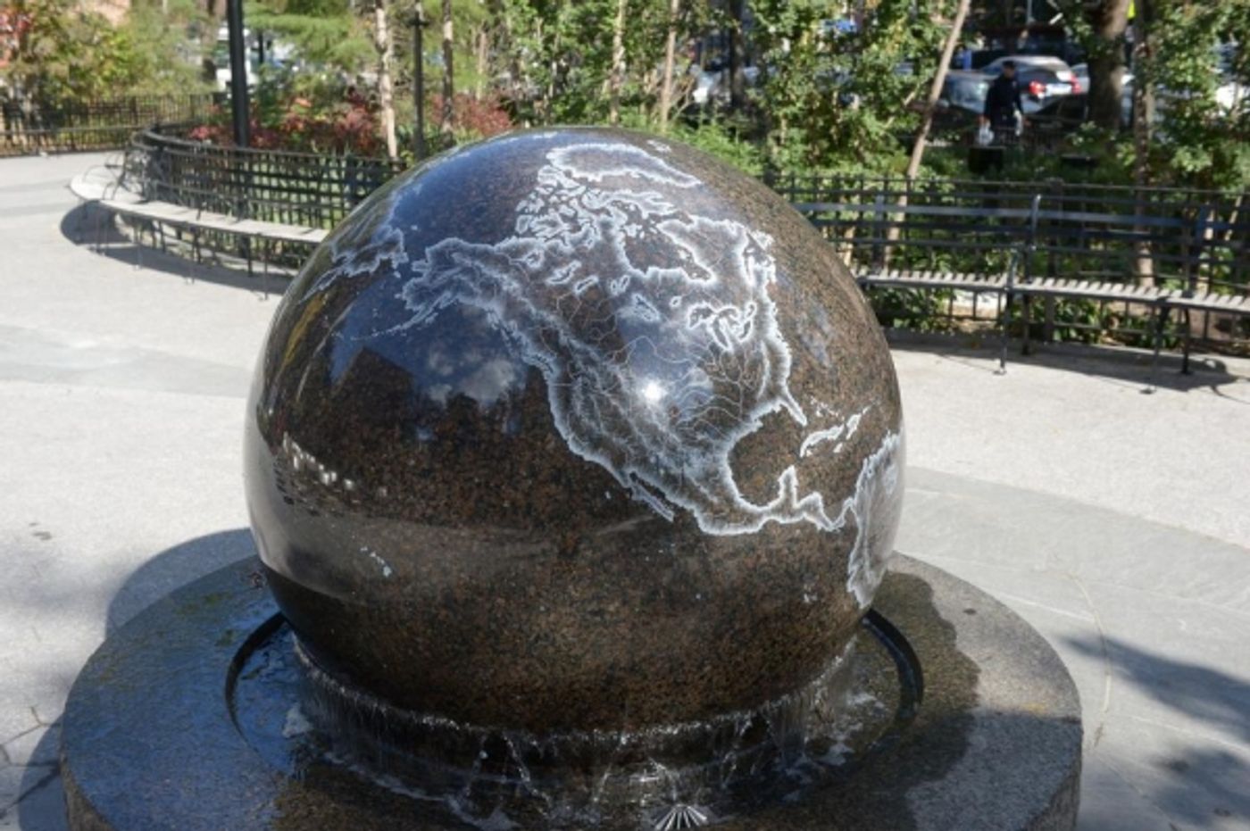 Photo Flash: NYC Parks Cuts Ribbon on Restoration of James Madison Plaza Image