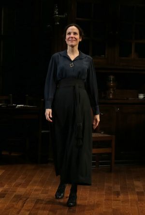 Mary Louise Parker @ BroadwayWorld Mary Louise Parker Photo