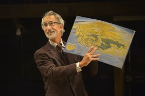 David Strathairn @ BroadwayWorld David Strathairn Photo