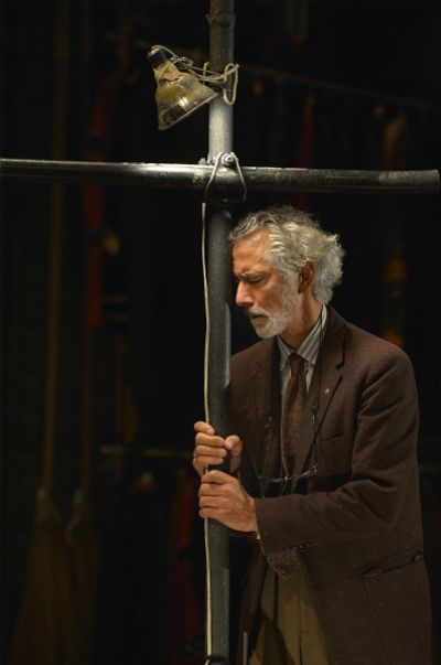David Strathairn Photo