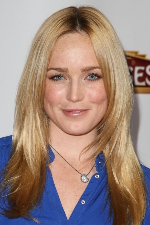 Caity Lotz Photo