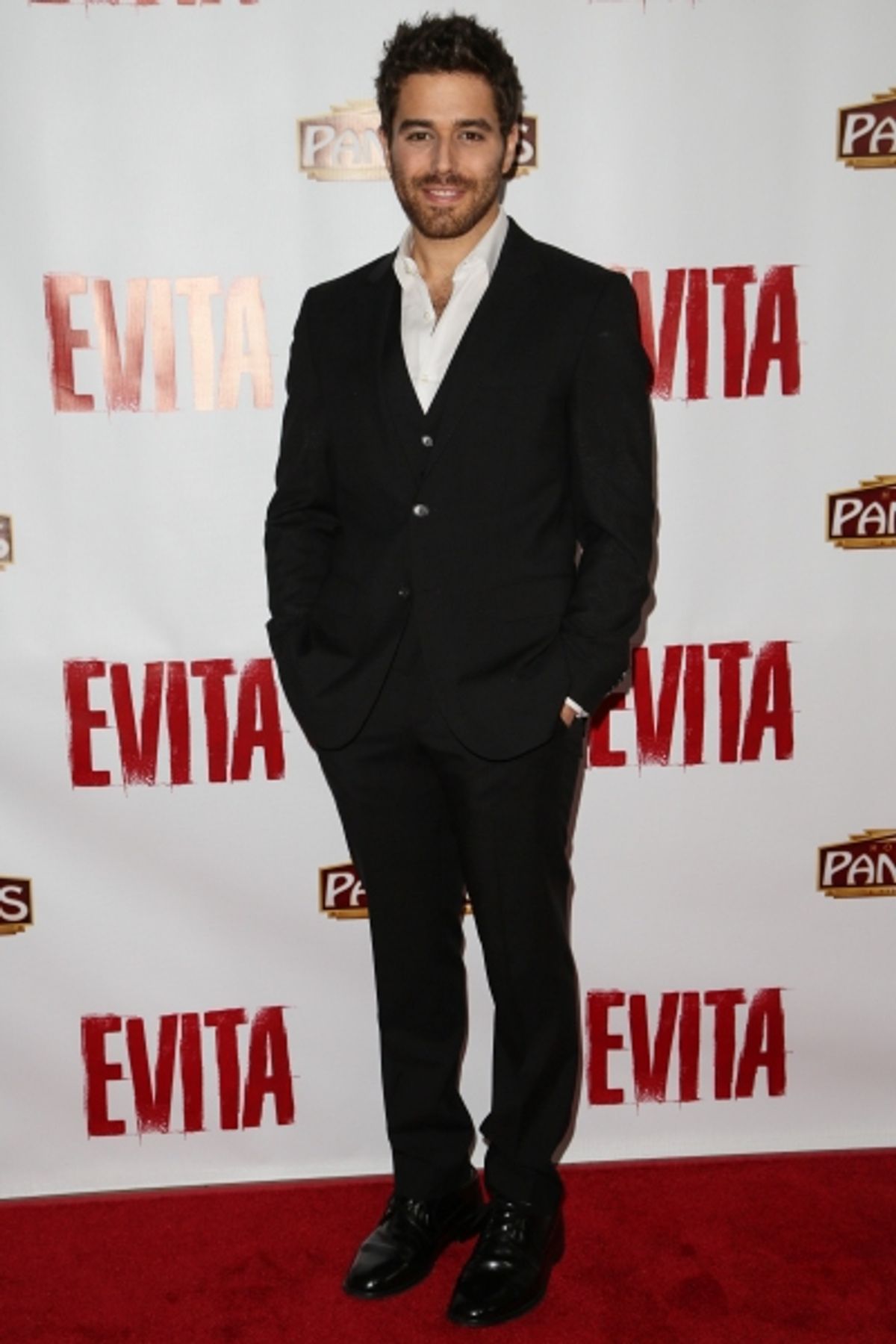 Josh Young at Caroline Bowman, Josh Young, Sean MacLaughlin and More Celebrate EVITA Opening at the Pantages!