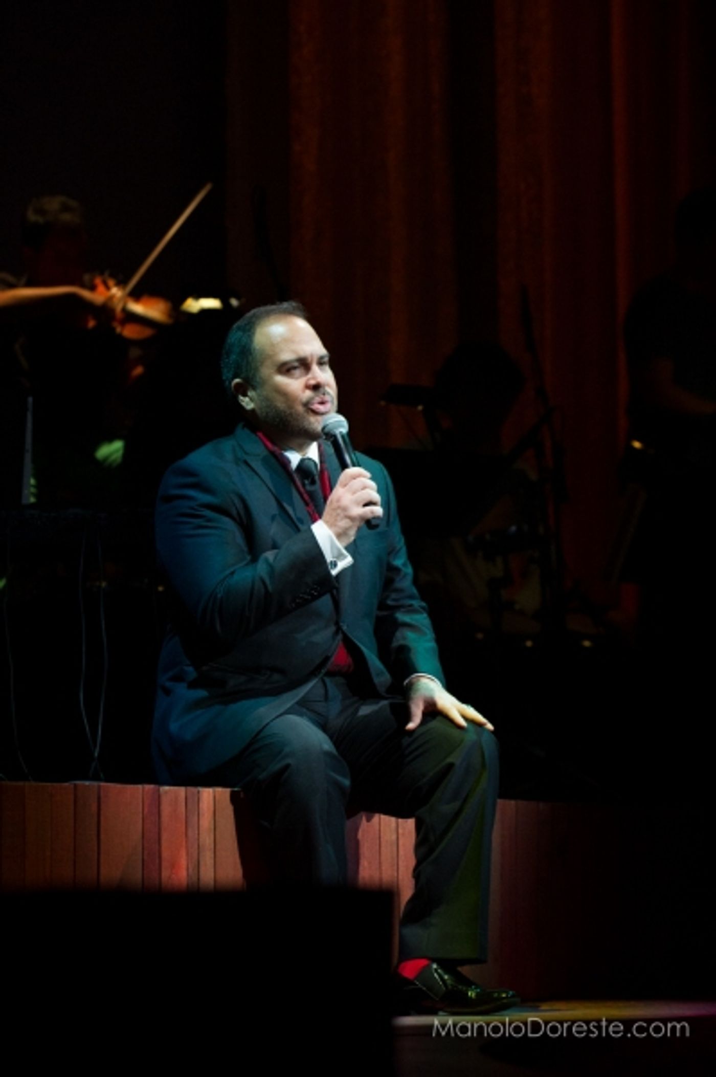Photo Coverage: Dacal, Olivo, Secada & More Perform at Miami's VIVA BROADWAY Image