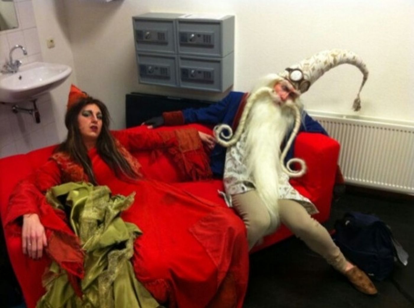 Photo Flash: Saturday Intermission Pics, Oct 26 - WE WILL ROCK YOU Channels ONCE, TOP HAT Closes in the West End and More!  Image