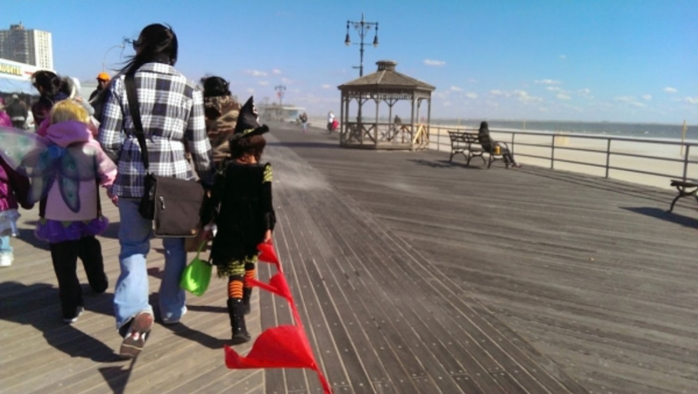 Photo Flash: Coney Island USA's 4th Annual Coney Island Children's Halloween Parade Image