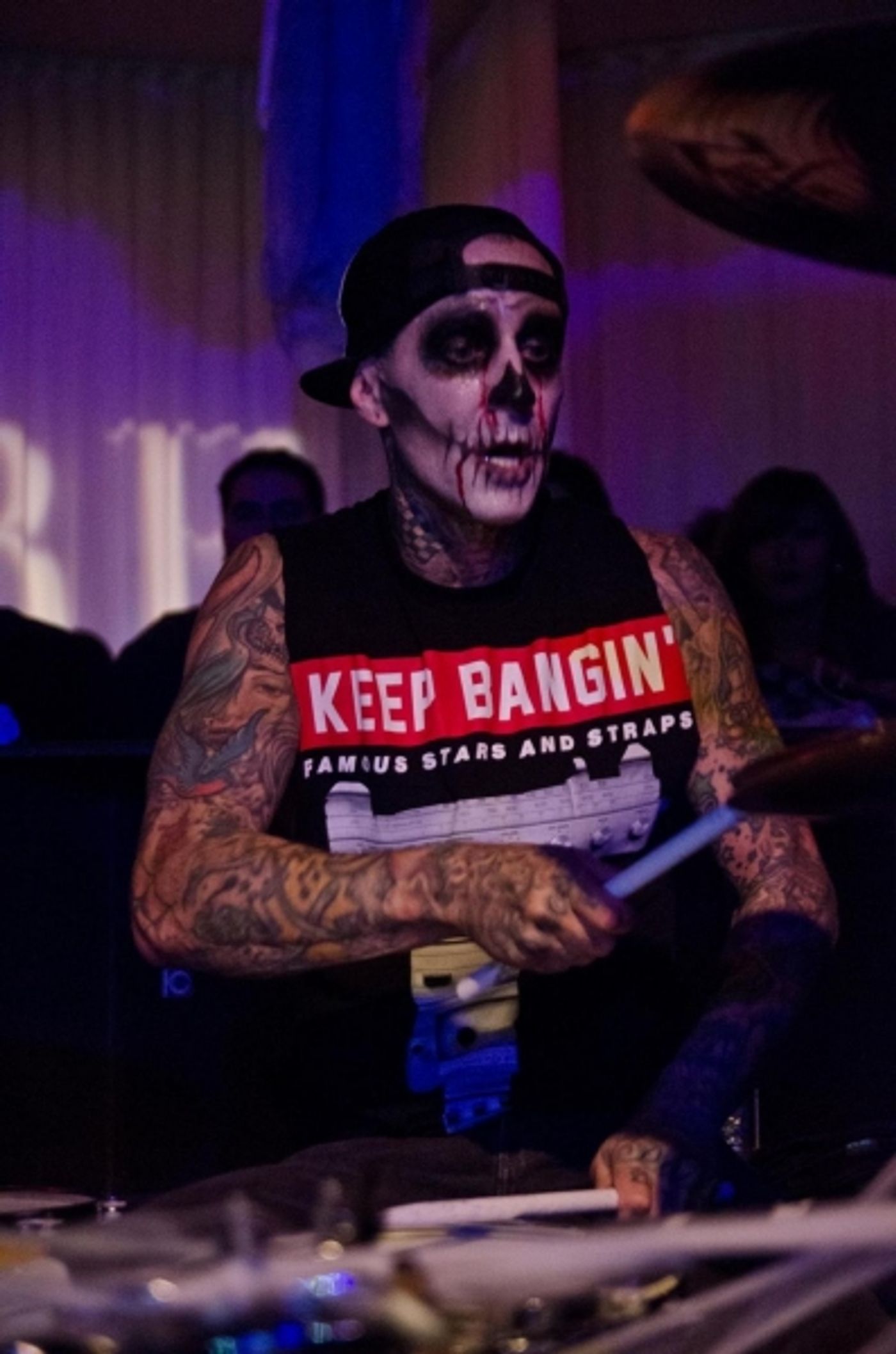 Photo Flash: Recap: Travis Barker and Mix Master Mike put on Spine-Tingling Mash-Up Set at PURE Nightclub - Saturday, Oct. 26 Image