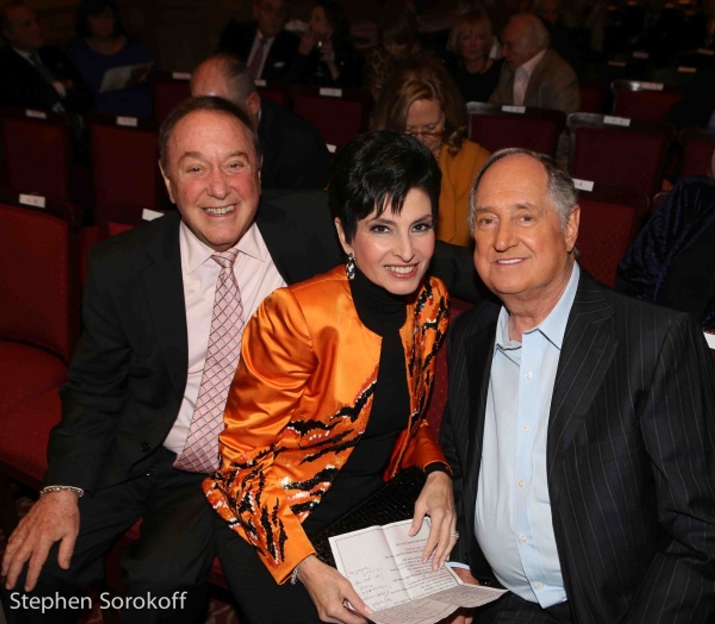 Photo Coverage: Neil Sedaka Attends Friars Tribute Show  Image