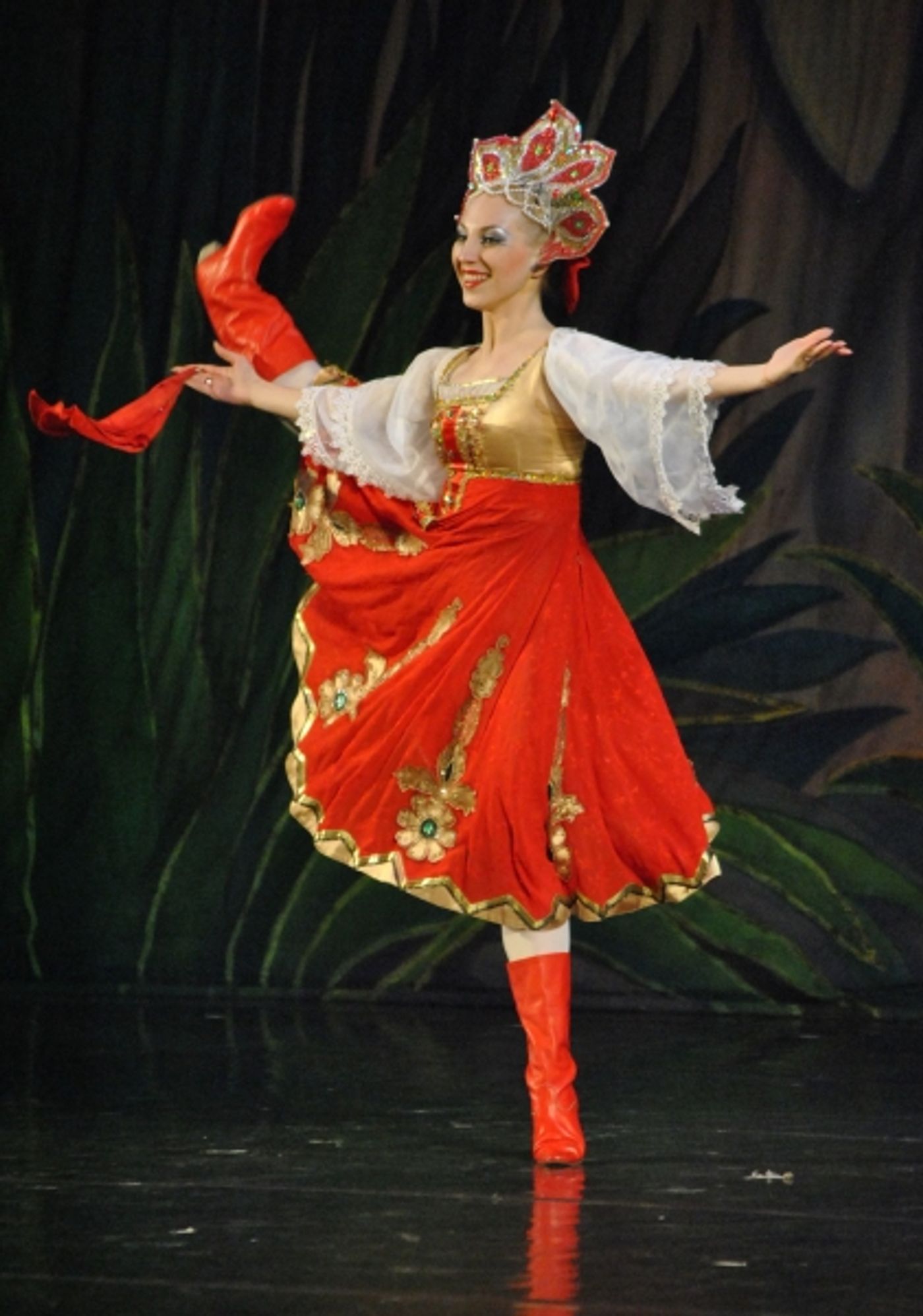 Photo Flash: First Look at Russian Ballet's GREAT RUSSIAN NUTCRACKER  Image