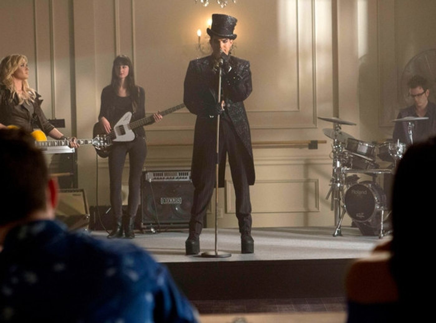 Photo Flash: Sneak Peek at Adam Lambert's GLEE Debut!  Image