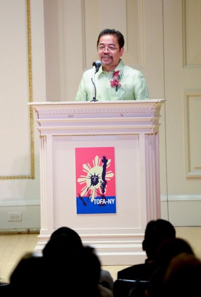 Ruben Nepales Photo