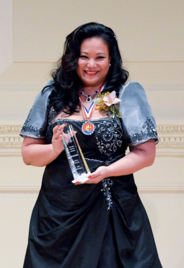 Sibyl Santiago Photo