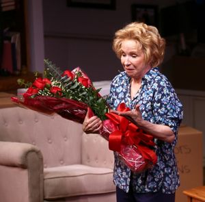 Debra Jo Rupp Photo