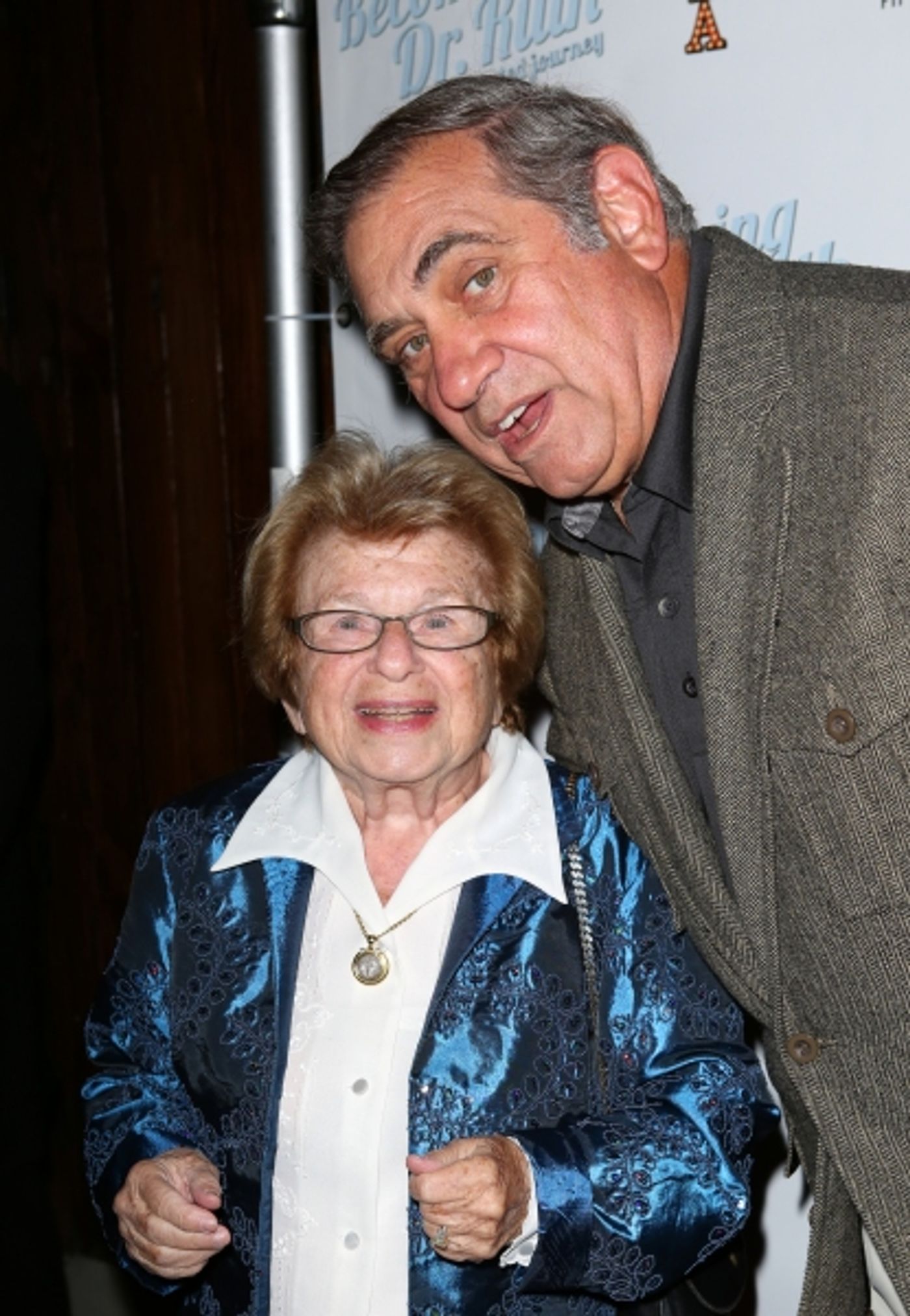 Photo Coverage: On the Red Carpet at BECOMING DR. RUTH Opening Night  Image