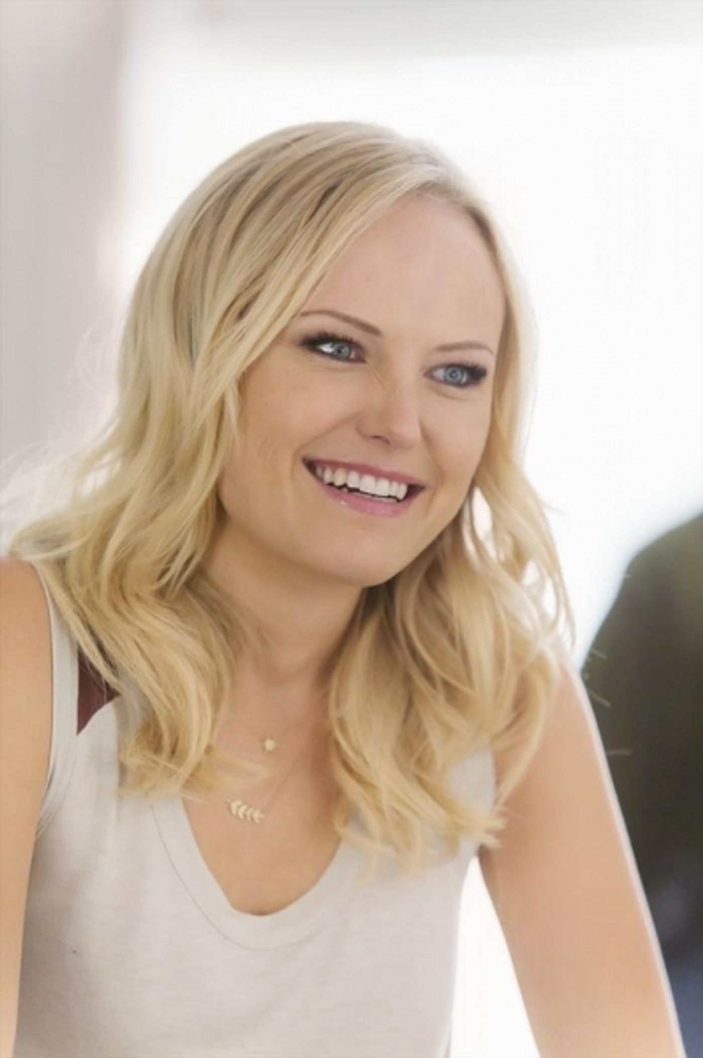 Photo Flash: First Look at TROPHY WIFE's 'Lice and Beary White,' Airing 11/12  Image