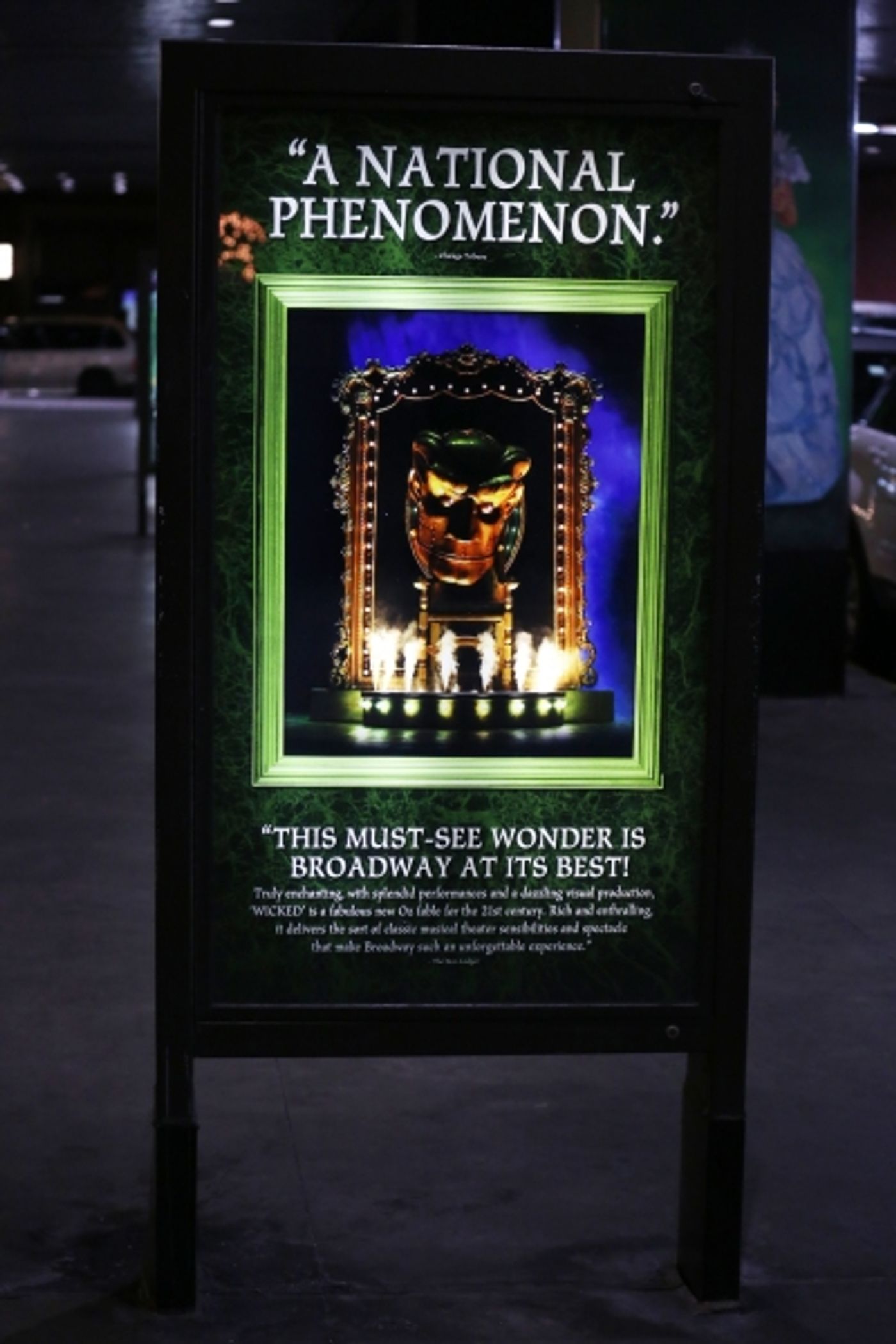 Photo Coverage: WICKED's 10th Anniversary Cast Curtain Call Broadway Celebration! Image