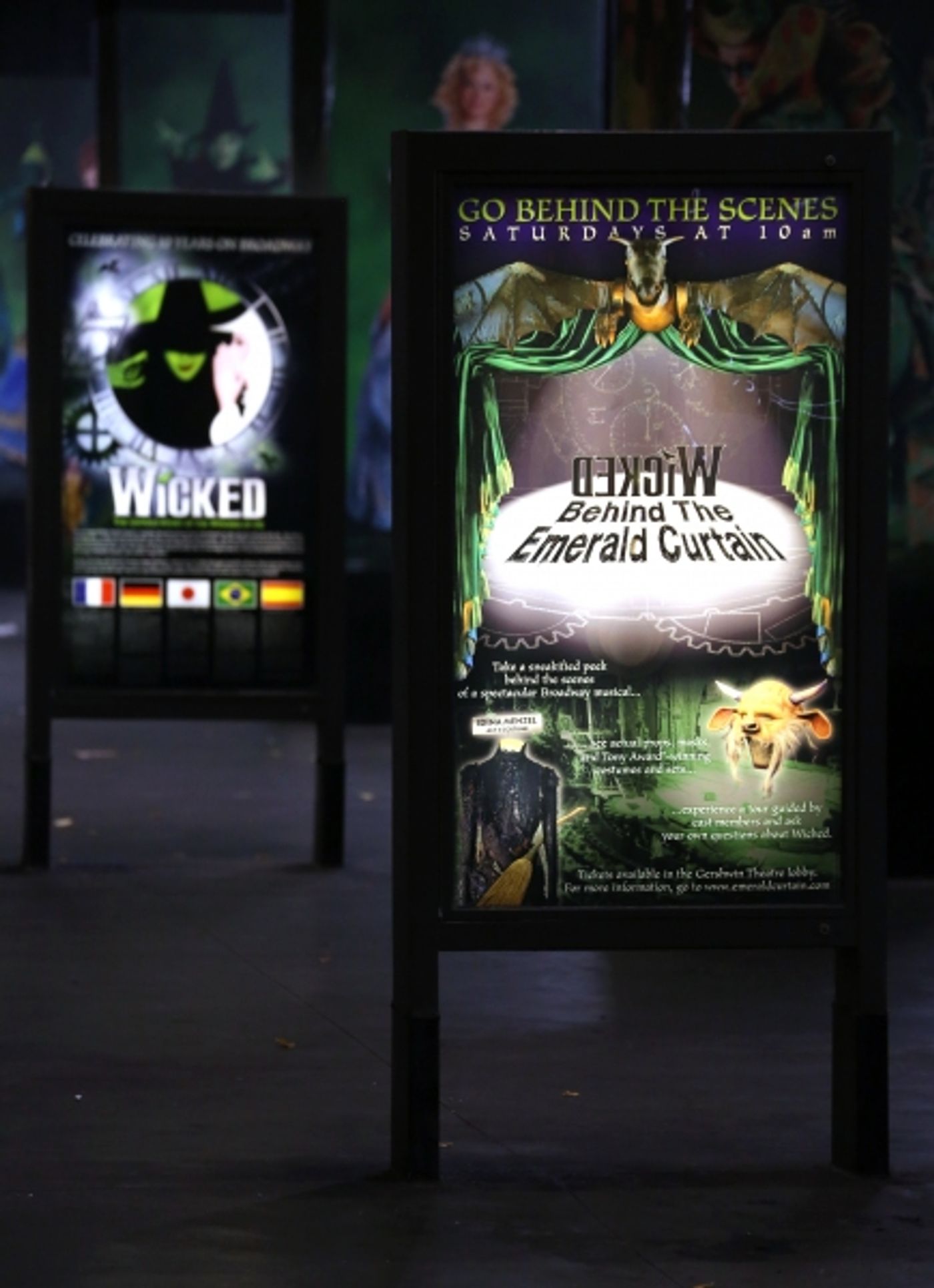 Photo Coverage: WICKED's 10th Anniversary Cast Curtain Call Broadway Celebration! Image