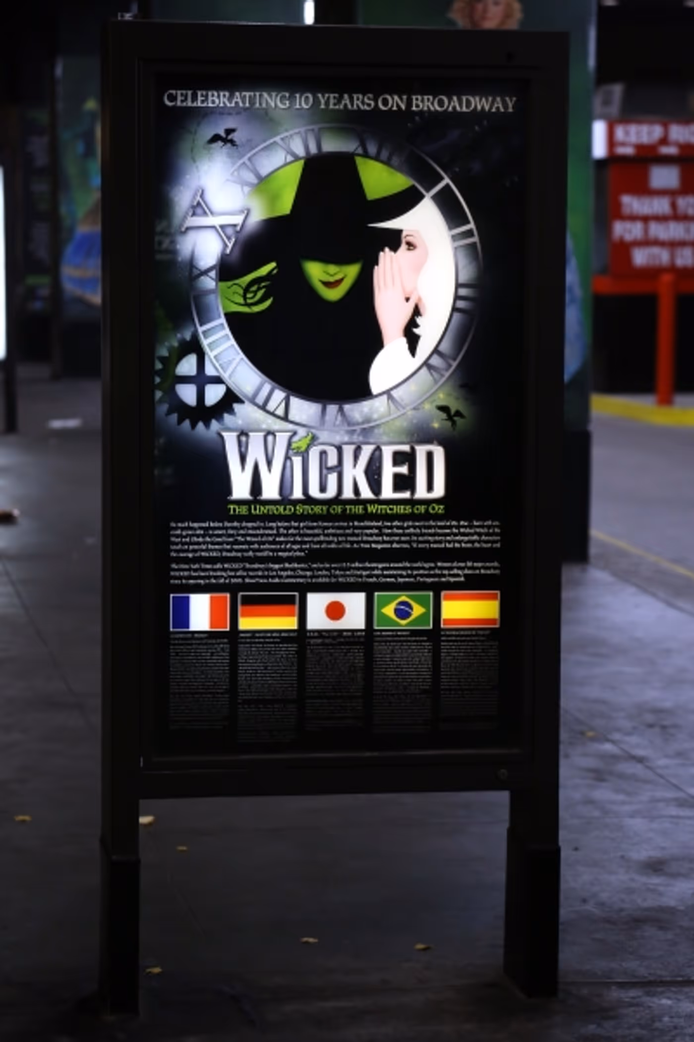 Photo Coverage: WICKED's 10th Anniversary Cast Curtain Call Broadway Celebration! Image