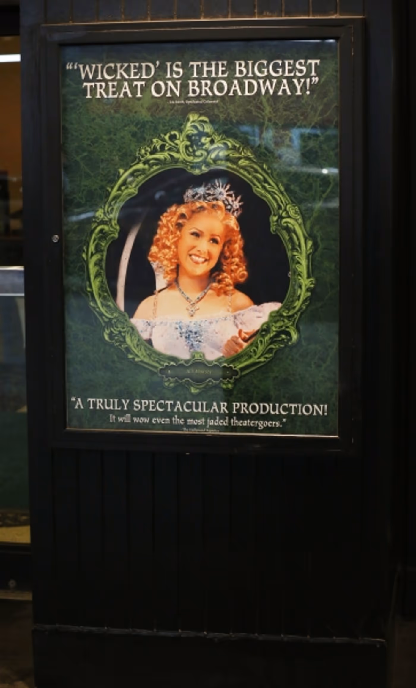 Photo Coverage: WICKED's 10th Anniversary Cast Curtain Call Broadway Celebration! Image