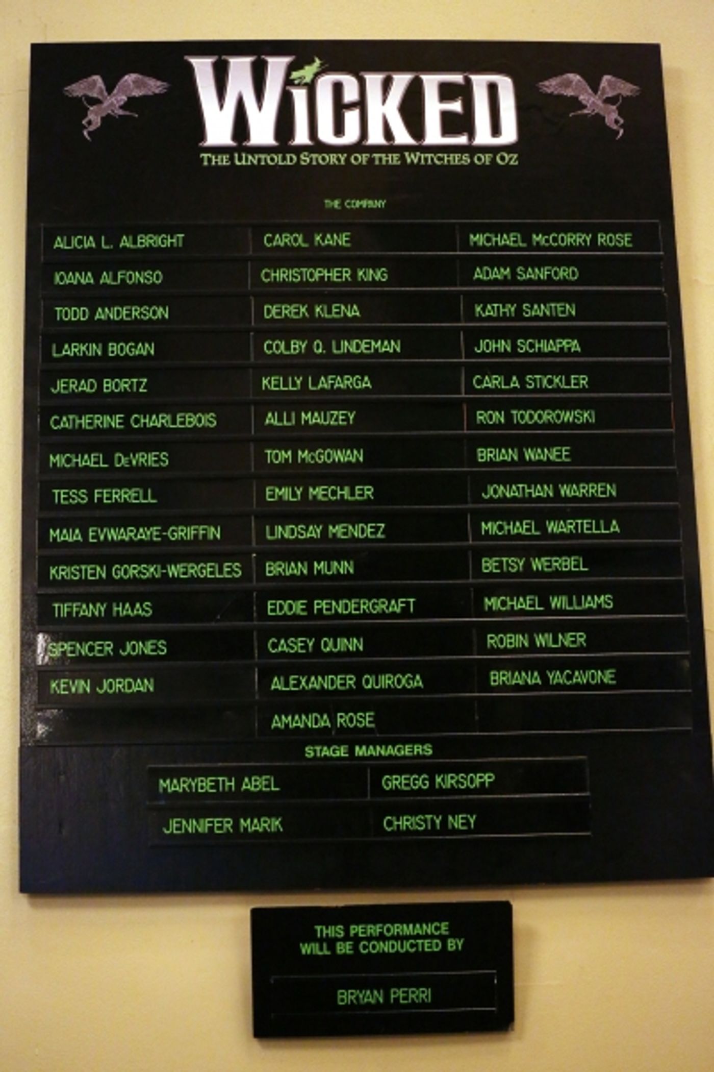Photo Coverage: WICKED's 10th Anniversary Cast Curtain Call Broadway Celebration! Image