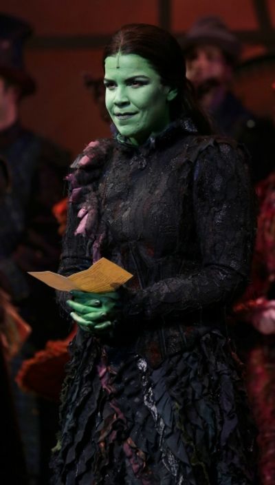 Lindsay Mendez   Photo